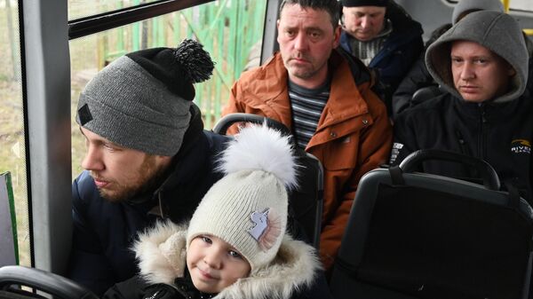Беженцы из Украины прибыли в РФ - Sputnik Таджикистан
