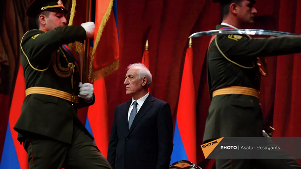 Новый президент Армении официально вступил в должность  - Sputnik Таджикистан