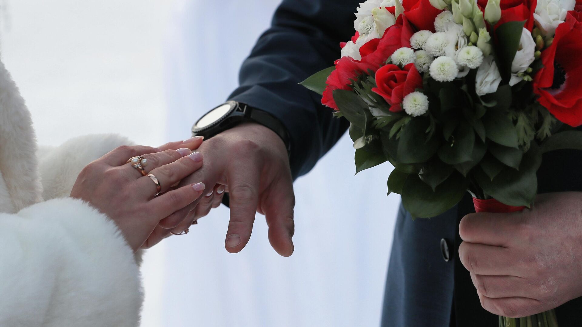Регистрация браков в необычных местах в День всех влюбленных - Sputnik Таджикистан, 1920, 05.01.2023
