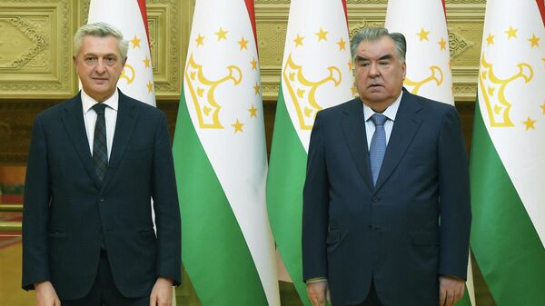 Президент Таджикистана Эмомали Рахмон и Верховный комиссар Организации Объединенных Наций по делам беженцев Филиппо Гранди - Sputnik Таджикистан