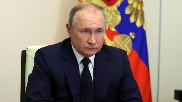 Президент РФ В. Путин провел совещание с членами правительства РФ - Sputnik Тоҷикистон