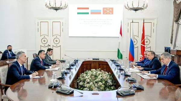 Встреча Посла РТ в РФ с губернатором Санкт‑Петербурга - Sputnik Тоҷикистон
