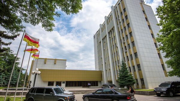 Здание администрация президента Республики Южная Осетия в Цхинвале. - Sputnik Таджикистан