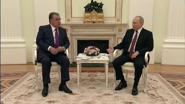 Владимир Путин провел переговоры с Эмомали Рахмоном - Sputnik Таджикистан