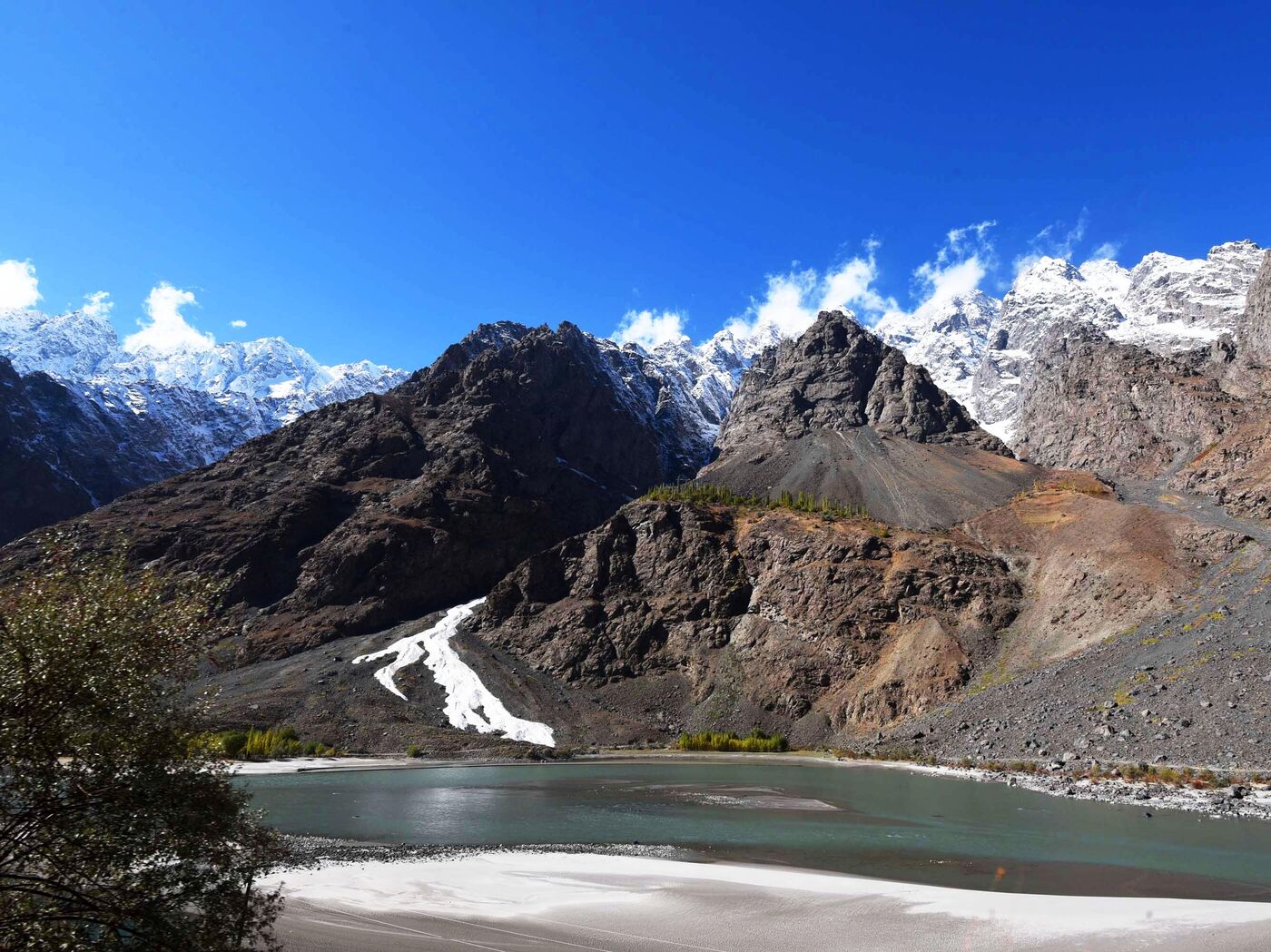 Туристы РФ стали чаще отдыхать в Таджикистане