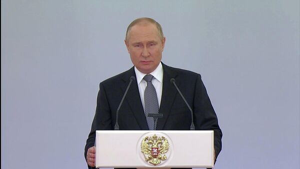 Путин сделал резонансные заявления на встрече с молодыми военными - Sputnik Таджикистан