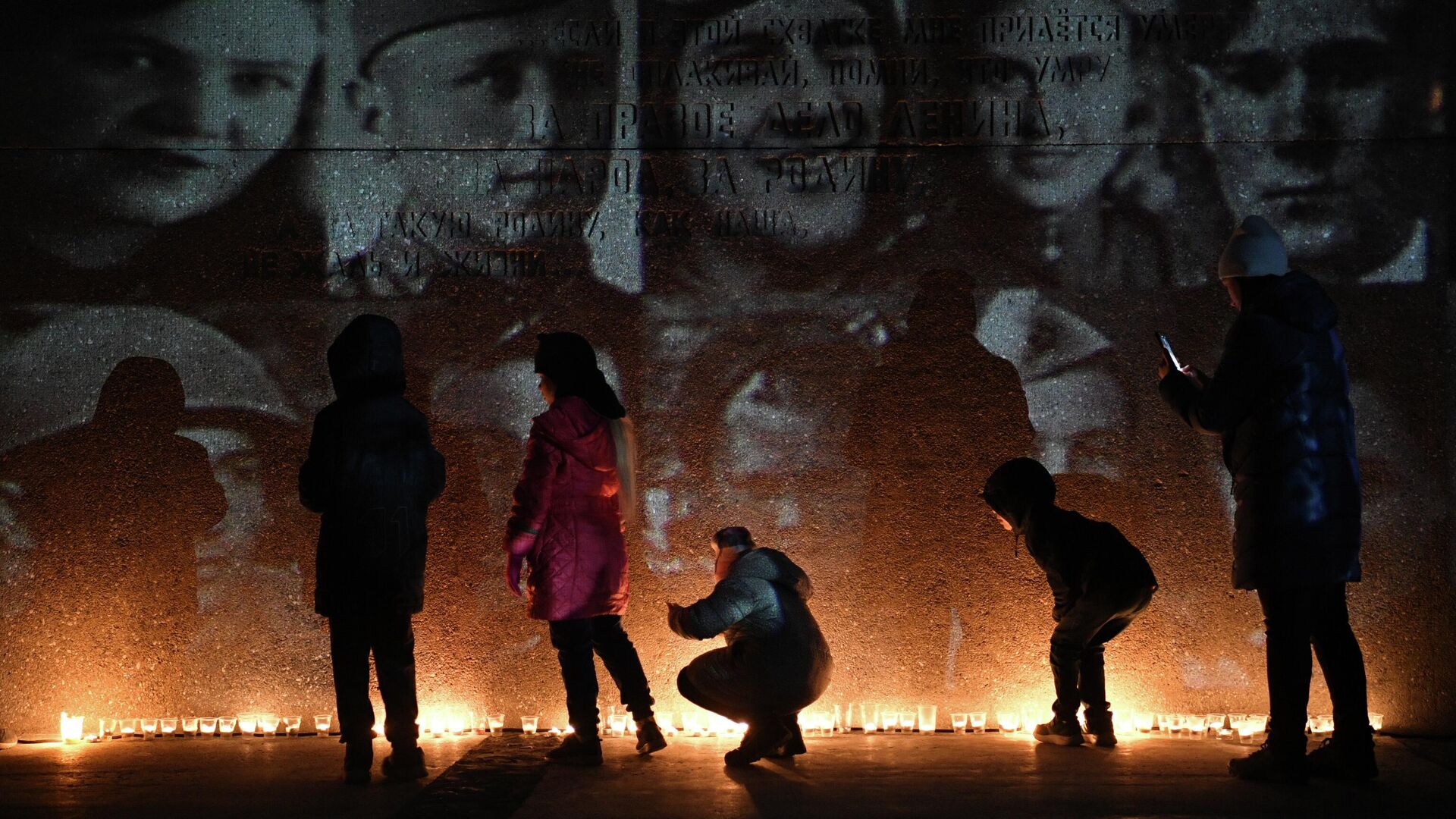 Акция Свеча памяти в Новосибирске - Sputnik Таджикистан, 1920, 22.06.2022