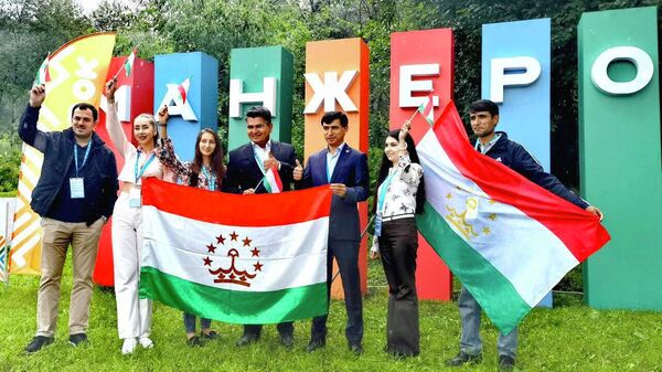 Фестиваль молодых евразийских лидеров Манжерок - Sputnik Таджикистан