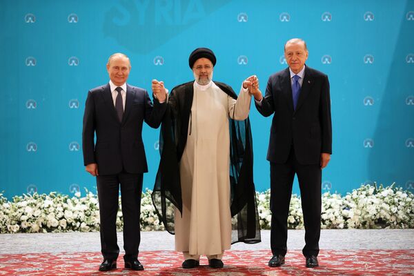 Встреча глав государств - гарантов Астанинского процесса содействия сирийскому урегулированию прошла во второй половине дня. - Sputnik Таджикистан