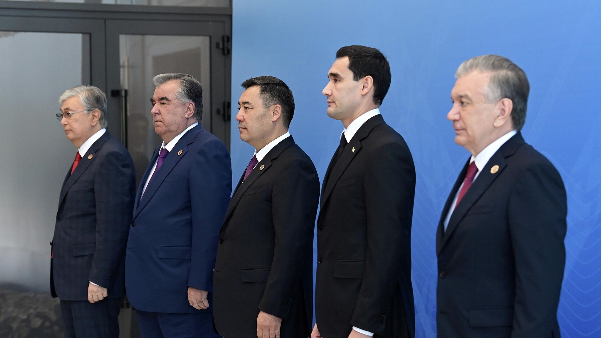 Главы государств Центральной Азии и президент Азербайджана прибыли в Душанбе