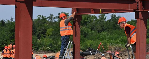 Строительство микрорайона бригадами  - Sputnik Таджикистан