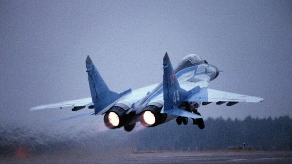 Самолет МиГ-29, архивное фото - Sputnik Таджикистан