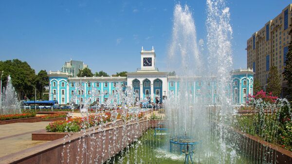 Таджикский государственный институт изобразительного искусства и дизайна - Sputnik Таджикистан