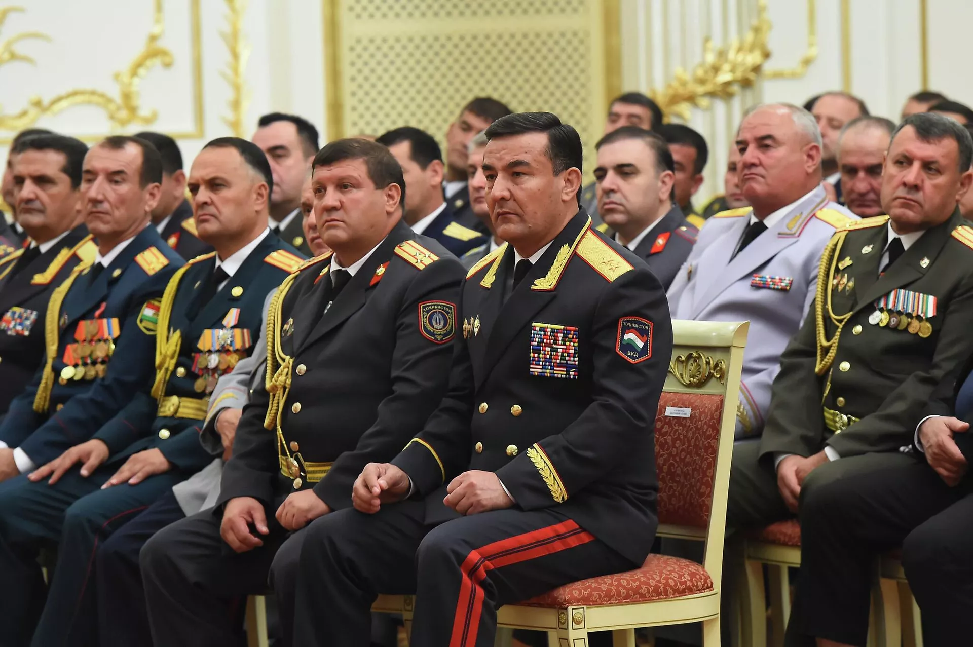 Полковник Муборакқадамзода Абдураҳмон Назархон, муовини вазири корҳои дохилии Тоҷикистон Полковник Муборакқадамзода Абдураҳмон Назархон, муовини вазири корҳои дохилии Тоҷикистон - Sputnik Тоҷикистон, 1920, 31.08.2022