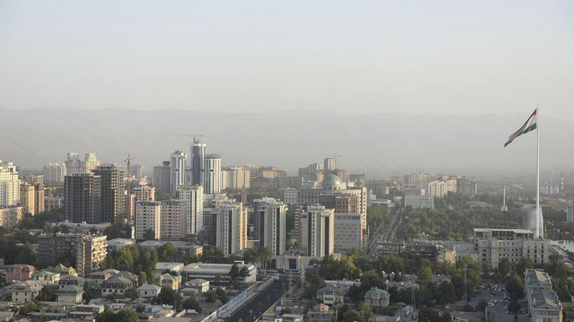 Панорама города Душанбе с высоты - Sputnik Таджикистан, 1920, 15.05.2023
