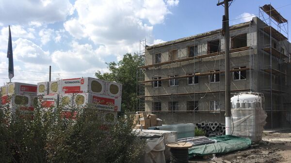 Строительные работы в городе Волноваха ДНР - Sputnik Таджикистан