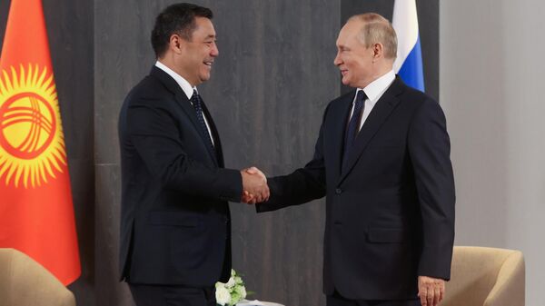 Президент РФ В. Путин провел встречи на полях саммита ШОС - Sputnik Таджикистан