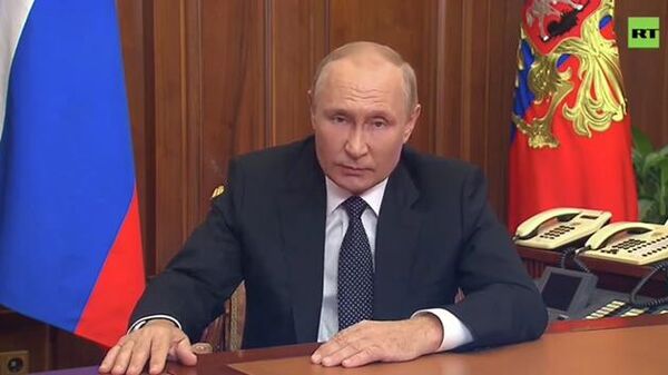 Путин объявил о частичной мобилизации - Sputnik Таджикистан
