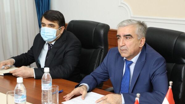 Посол Таджикистана в Кыргызстане Назирмад Ализода  - Sputnik Тоҷикистон