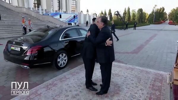 Как Рахмон встретил Лукашенко в Таджикистане - Sputnik Таджикистан