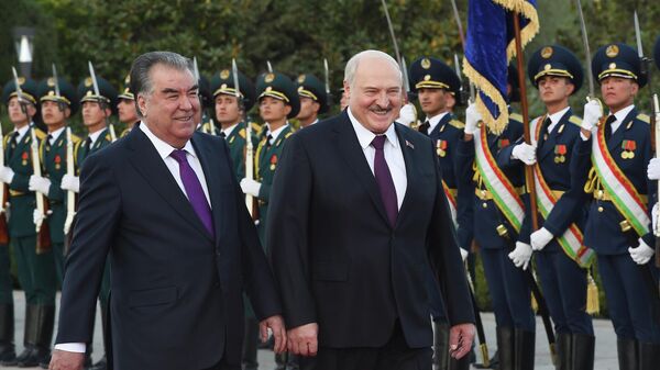 Встреча Рахмона и Лукашенко в Душанбе - Sputnik Таджикистан