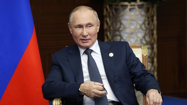Президент РФ В. Путин встретился с эмиром Катара шейхом Т. бен Х. Аль Тани - Sputnik Таджикистан