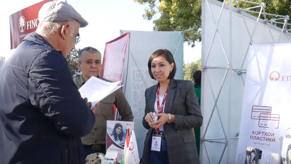 В Душанбе состоялся масштабный Фестиваль карьеры - Sputnik Таджикистан