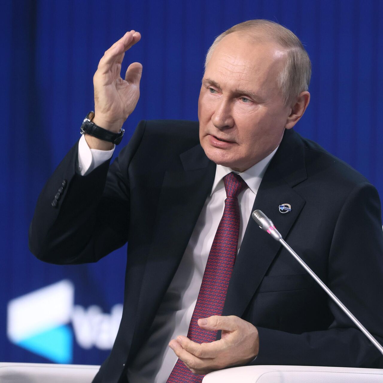 "Чья бы кобыла мычала": Путин прокомментировал ситуацию с Нагорным Карабахом