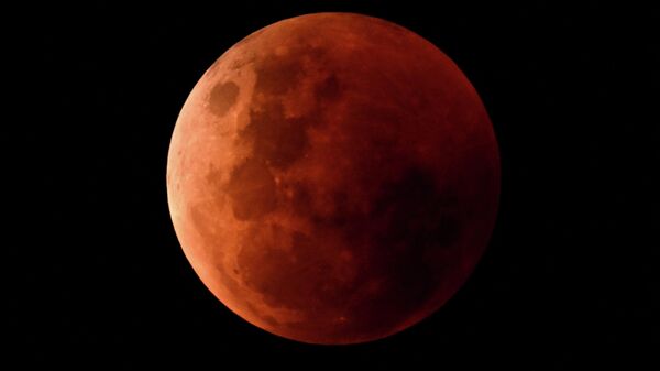 Кровавую луну можно увидеть во время лунного затмения в Фиш-Крик, Австралия - Sputnik Тоҷикистон