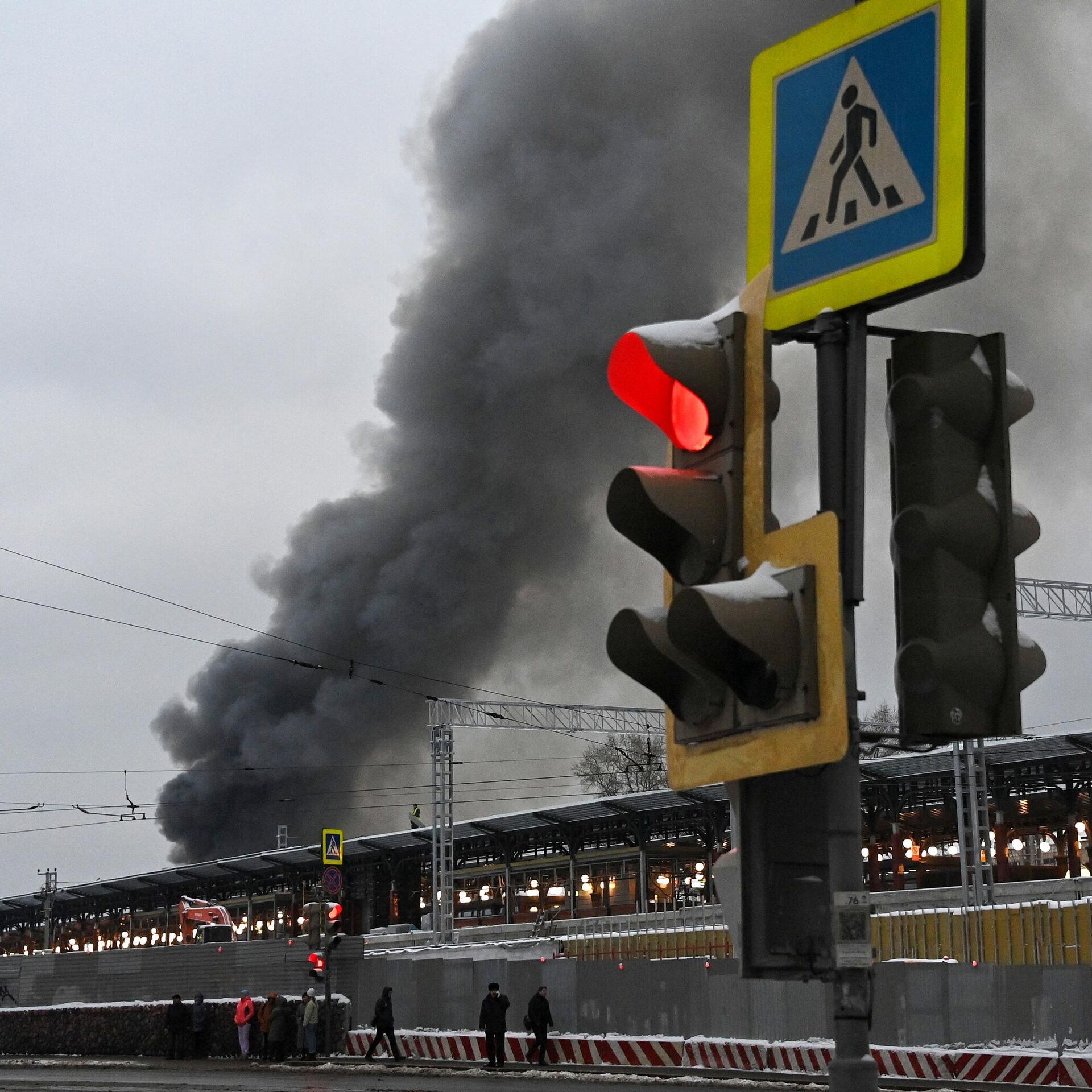 В центре Москвы разбушевался пожар: что горит?