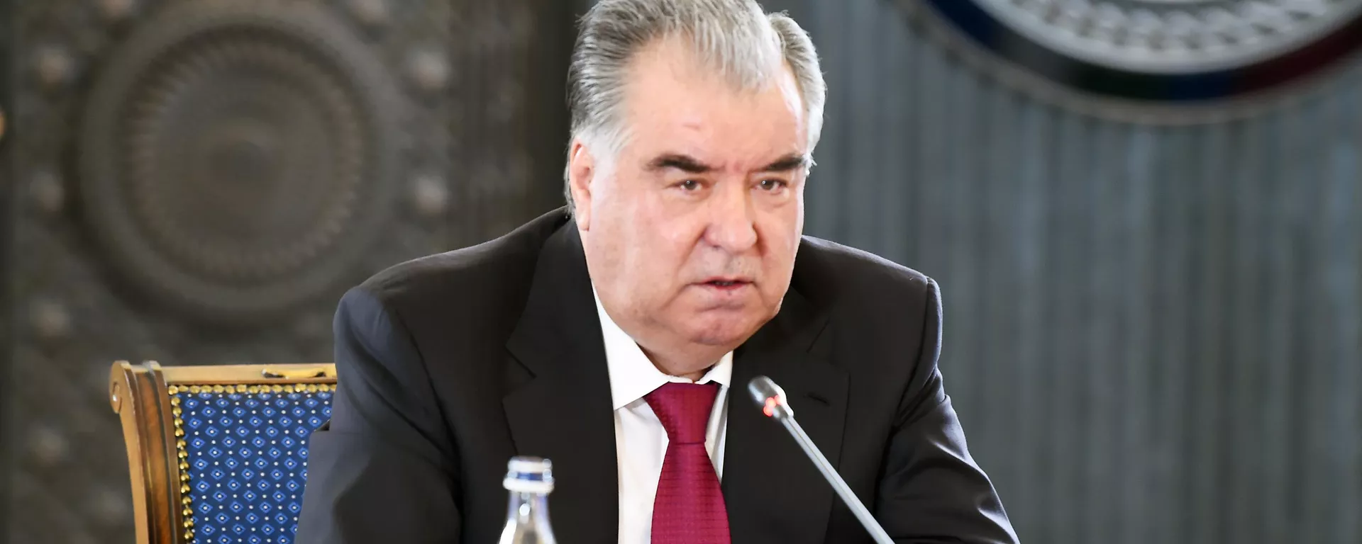 Президент Таджикистана Эмомали Рахмон на саммите ОДКБ в Ереване - Sputnik Тоҷикистон, 1920, 19.01.2023