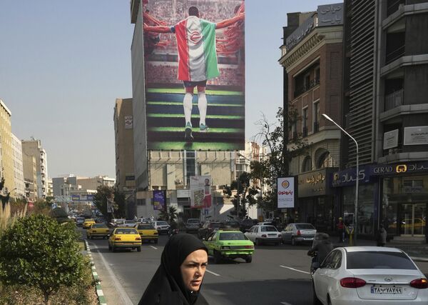 К этому важному событию в каждом из городов были расписаны стены домов футбольной тематикой.  - Sputnik Таджикистан
