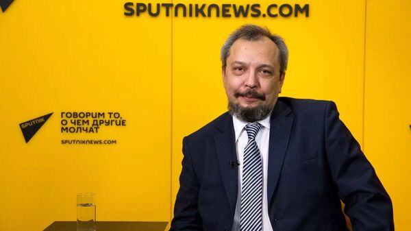 Видеоинтервью с экспертом Марцинкевичем - Sputnik Таджикистан