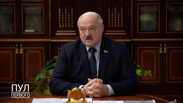 Лукашенко рассказал, как спас женщину с COVID почти из морга ― видео - Sputnik Тоҷикистон