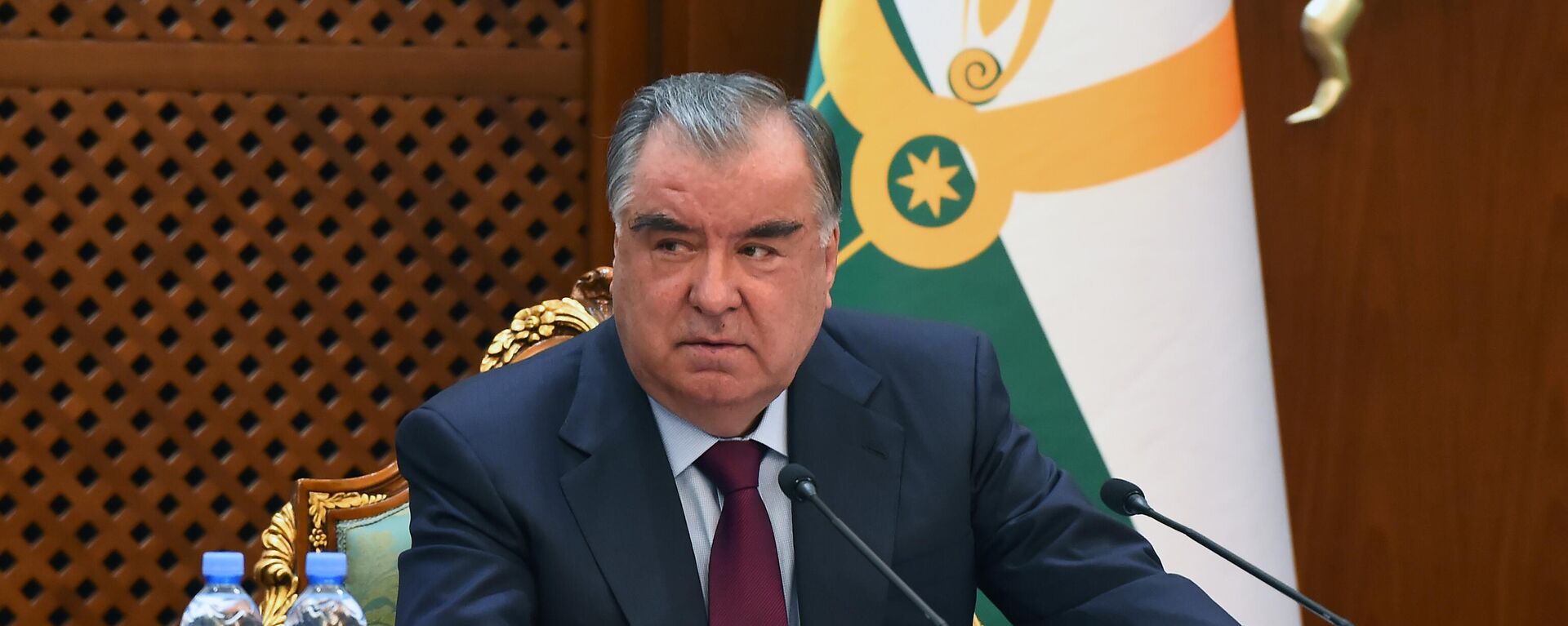 Президент Таджикистана Эмомали Рахмон  - Sputnik Тоҷикистон, 1920, 06.12.2022