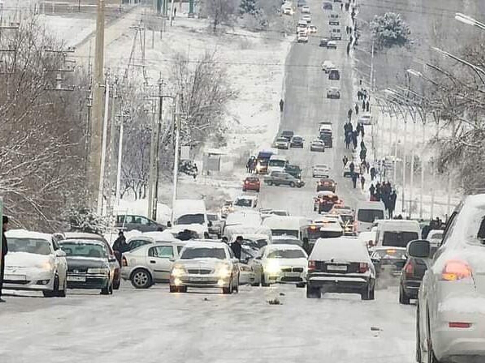 Погода хужанд. Снег в Худжанде. Худжанд зимой. Худжанд Таджикистан. Зима в Худжанде.