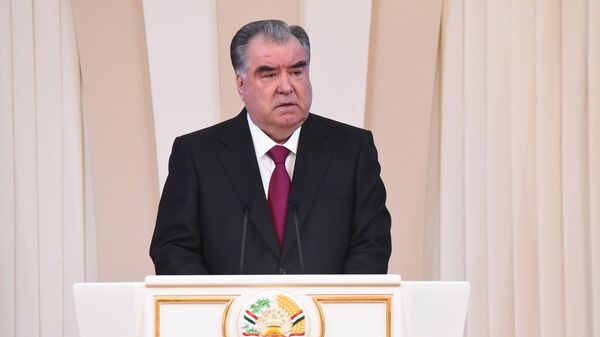 Послание Президента Республики Таджикистан Эмомали Рахмона - Sputnik Таджикистан