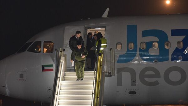 Первый авиарейс прилетел  из Кувейта в Душанбе  - Sputnik Таджикистан