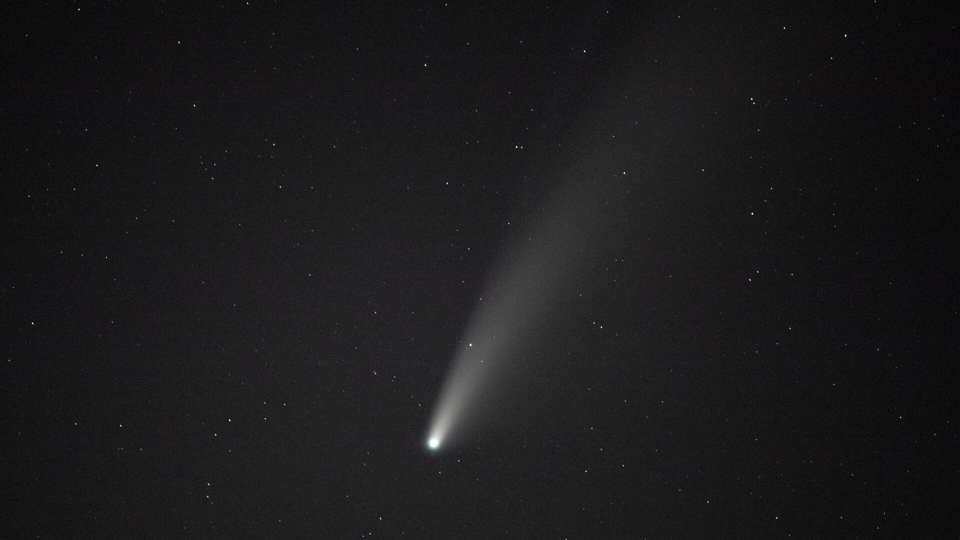 Комета NEOWISE - Sputnik Таджикистан, 1920, 19.04.2023
