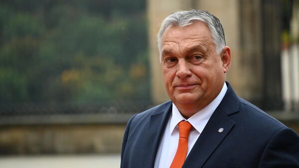 Премьер-министр Венгрии Виктор Орбан  - Sputnik Тоҷикистон