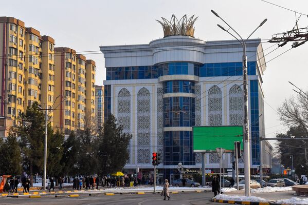 Спасатели КЧС регулярно предупреждали жителей, как вести себя, чтобы не пострадать от холодов. - Sputnik Таджикистан