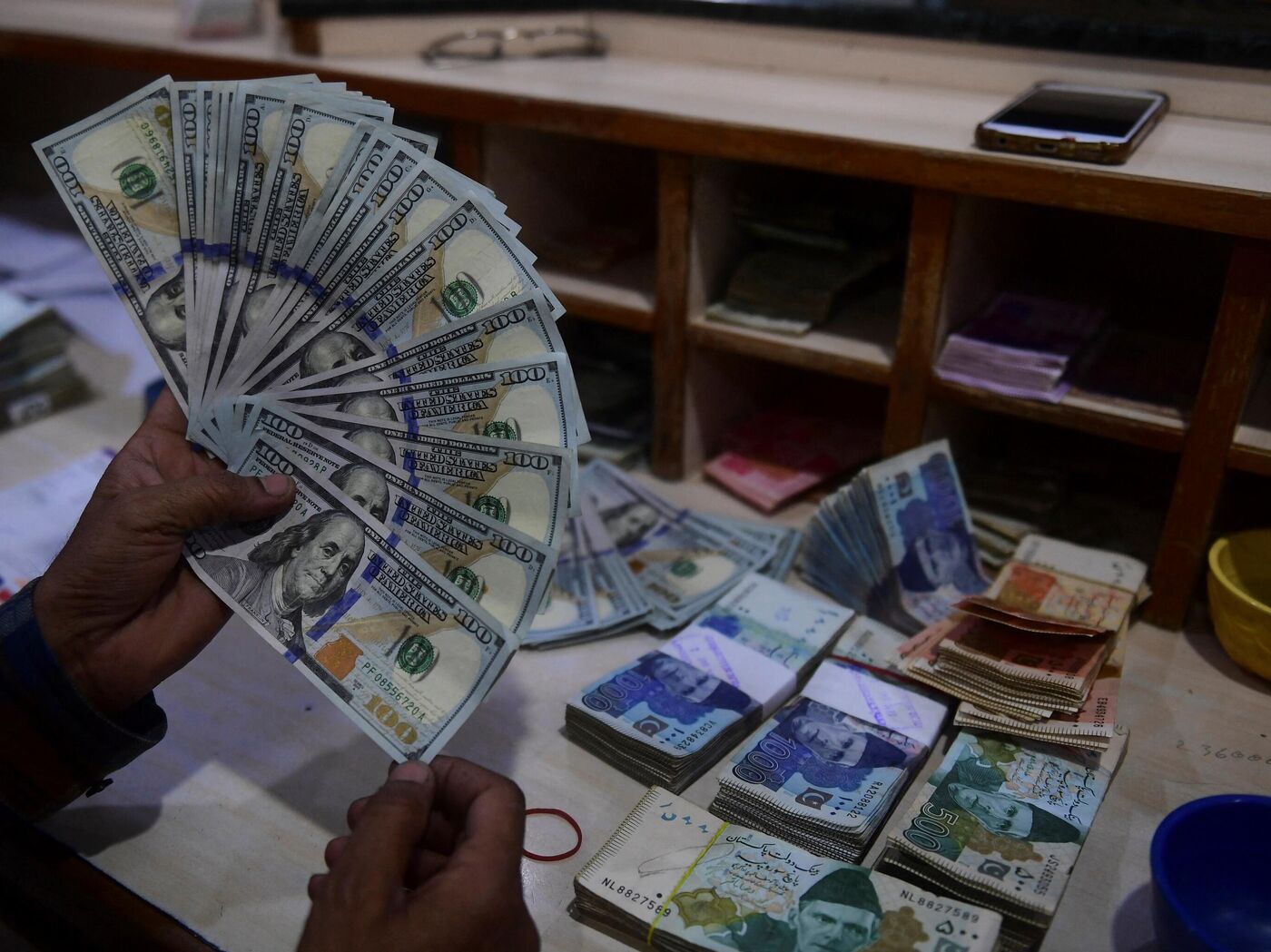 Россия стала вторым по значимости поставщиком товаров в Индию