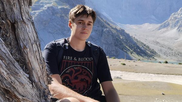 Амир Исаев: у Таджикистана большой потенциал в горном туризме - Sputnik Таджикистан