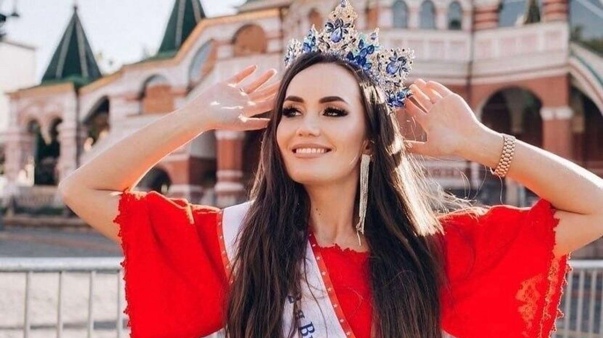 Самая красивая девушка в 2024 году. Мисс Вселенная 2022 Максимова.