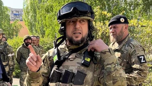 Командир спецназа Ахмат, заместитель командующего 2-го армейского корпуса Народной милиции ЛНР Апты Алаудинов  - Sputnik Таджикистан