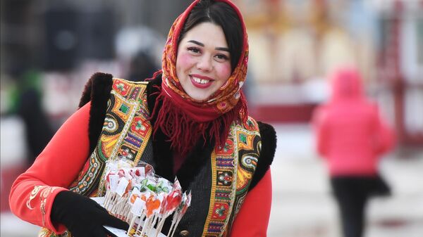 Празднование Масленицы в Казани - Sputnik Таджикистан