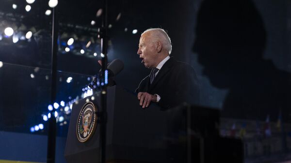 Президент Джо Байден выступает с речью в Варшаве - Sputnik Тоҷикистон
