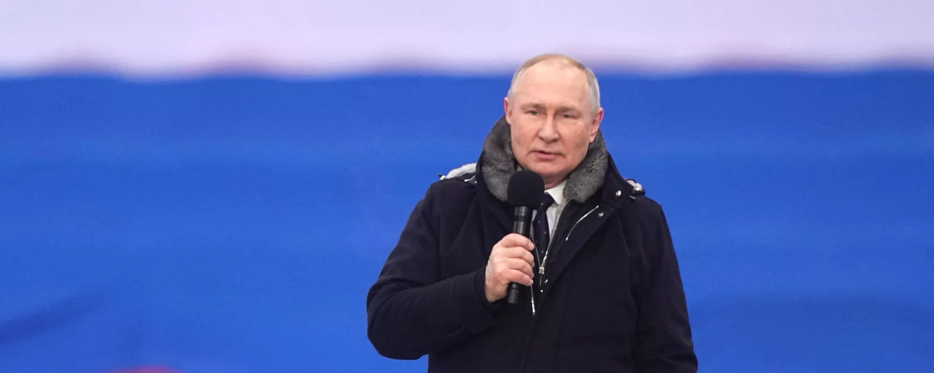 Президент РФ В. Путин посетил митинг-концерт Слава защитникам Отечества! - Sputnik Тоҷикистон, 1920, 12.03.2023