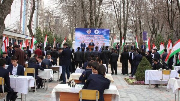 Турнир по шашкам и шахматам в Душанбе - Sputnik Таджикистан