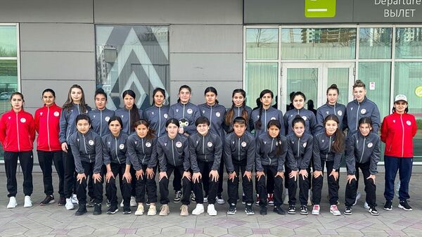 Женская молодежная сборная Таджикистана по футболу - Sputnik Таджикистан